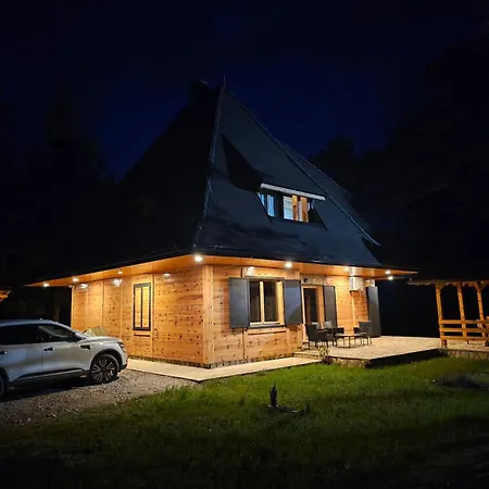 Crni Bor 2 Tara Lodge