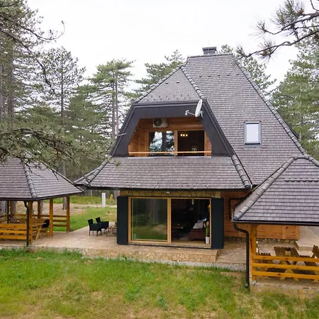 Crni Bor 2 Tara Lodge