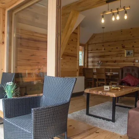 Lodge Crni Bor 2 Tara